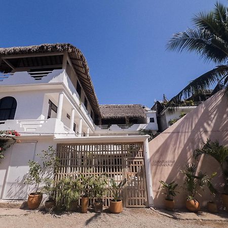 La Punta Rooms Brisas de Zicatela Экстерьер фото