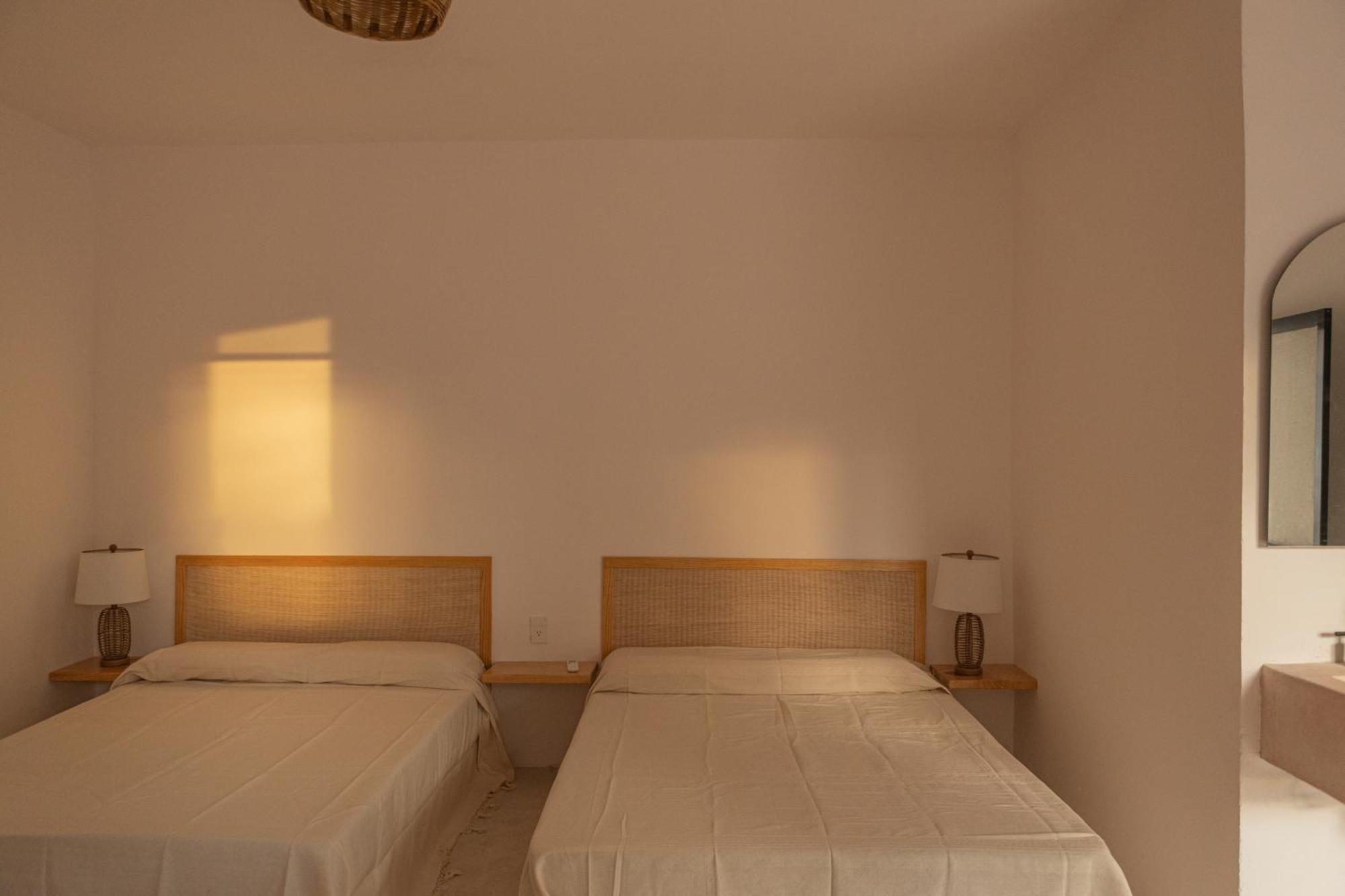 La Punta Rooms Brisas de Zicatela Экстерьер фото