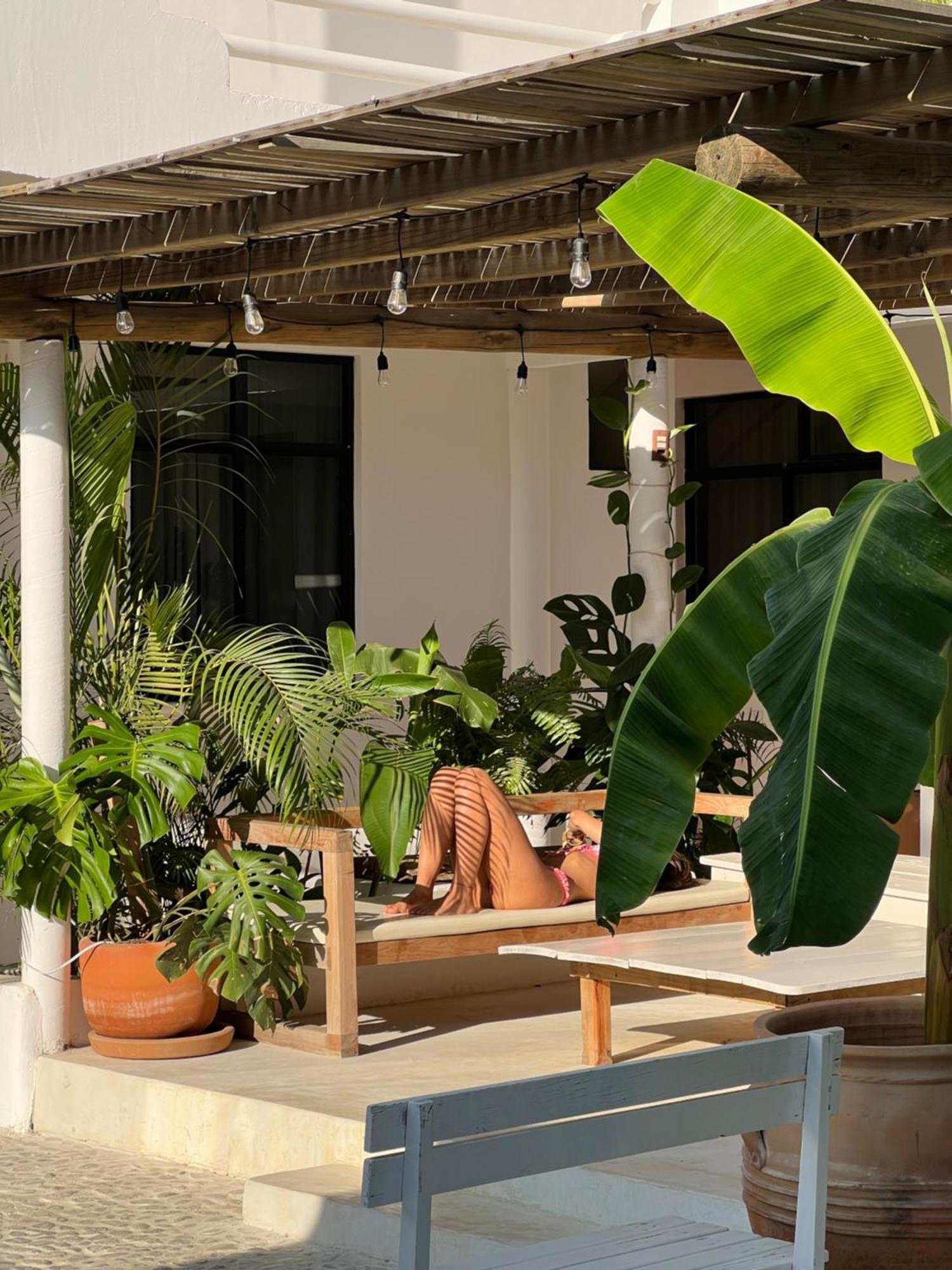 La Punta Rooms Brisas de Zicatela Экстерьер фото